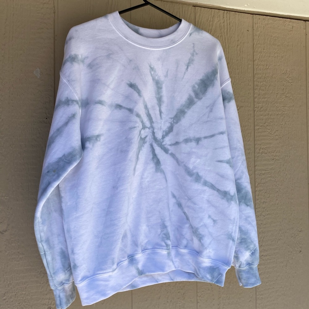 Gray Tie Dye Sweatshirt